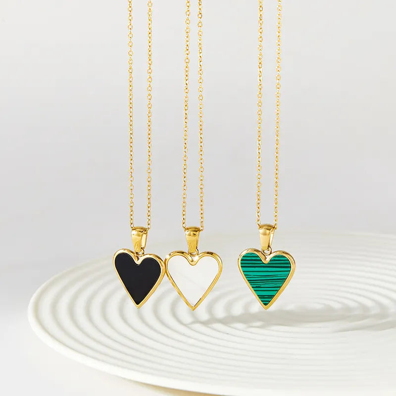 Green Heart shaped shell Pendant Necklace