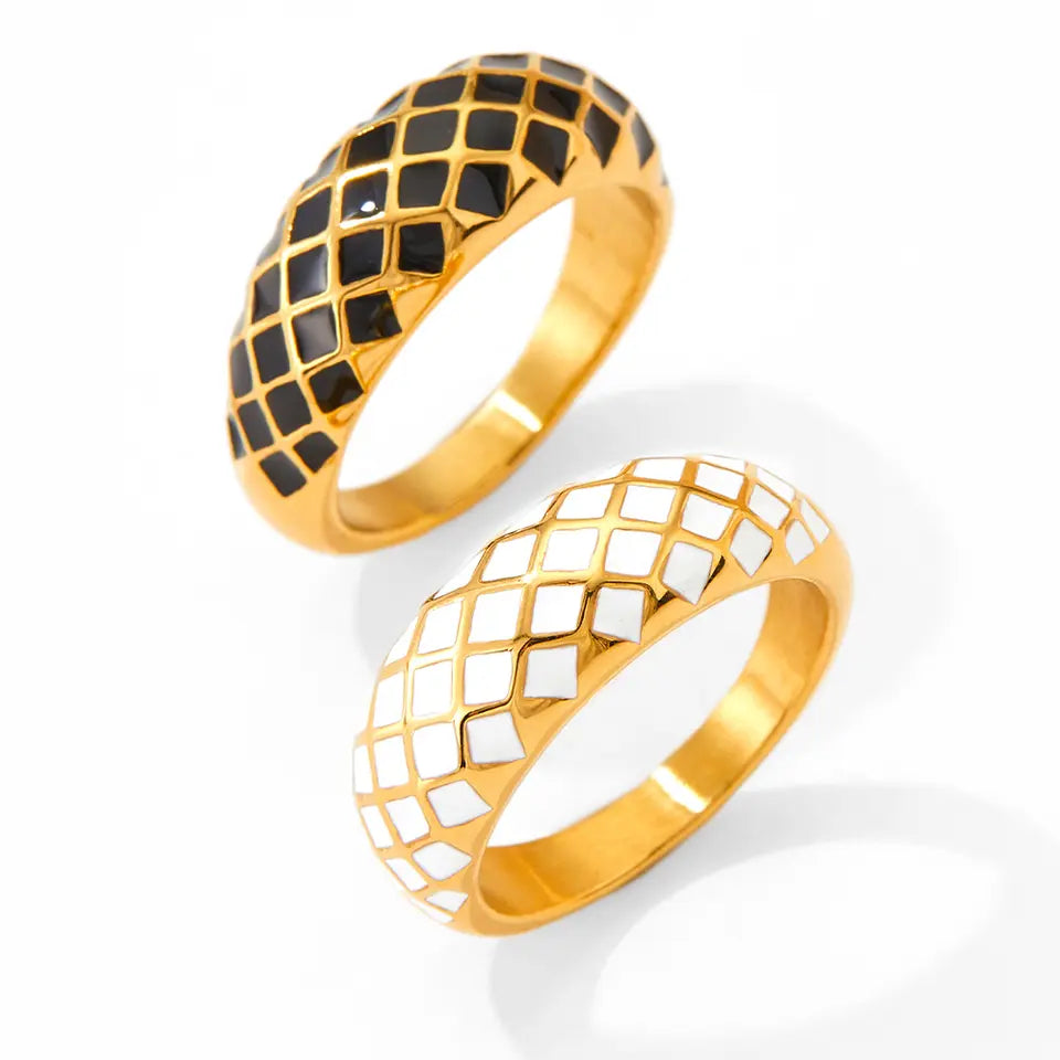 Vintage Checkerboard Retro Enamel Ring - Gold