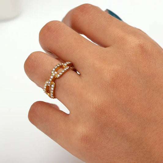 Sparkling Cz O Shape Link Chain Ring - Gold