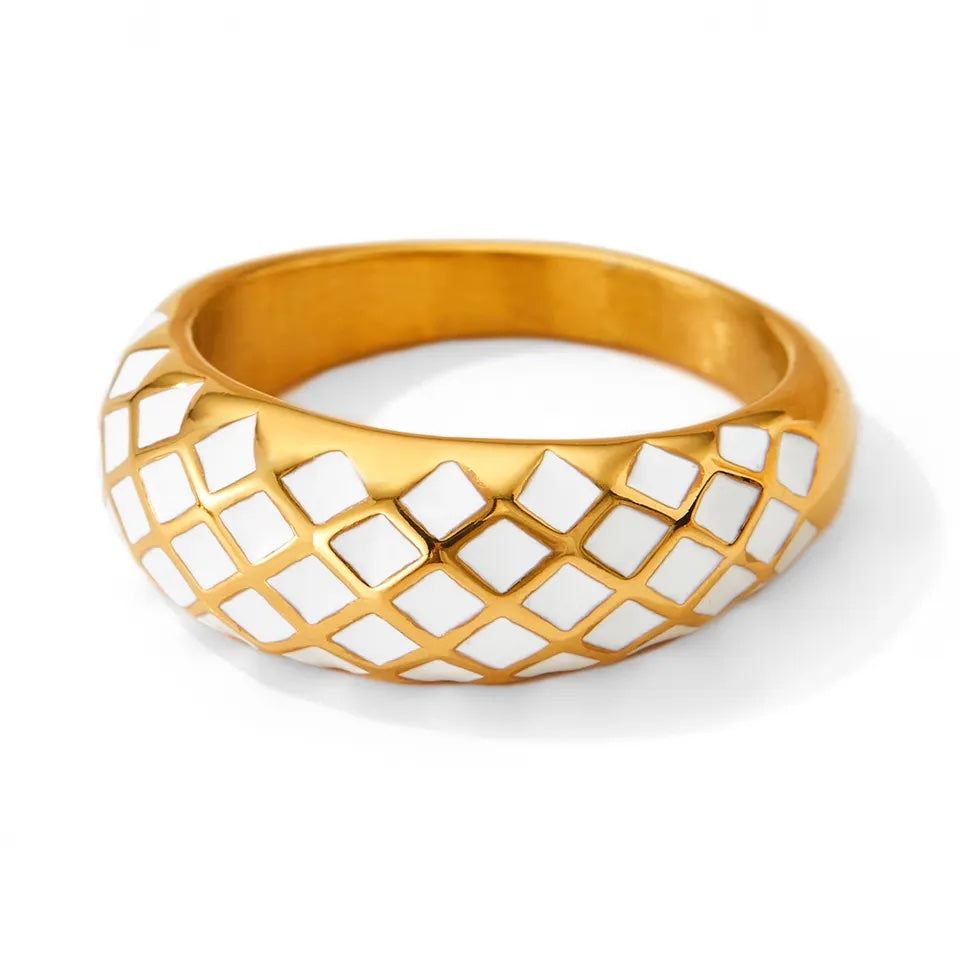 Vintage Checkerboard Retro Enamel Ring - Gold