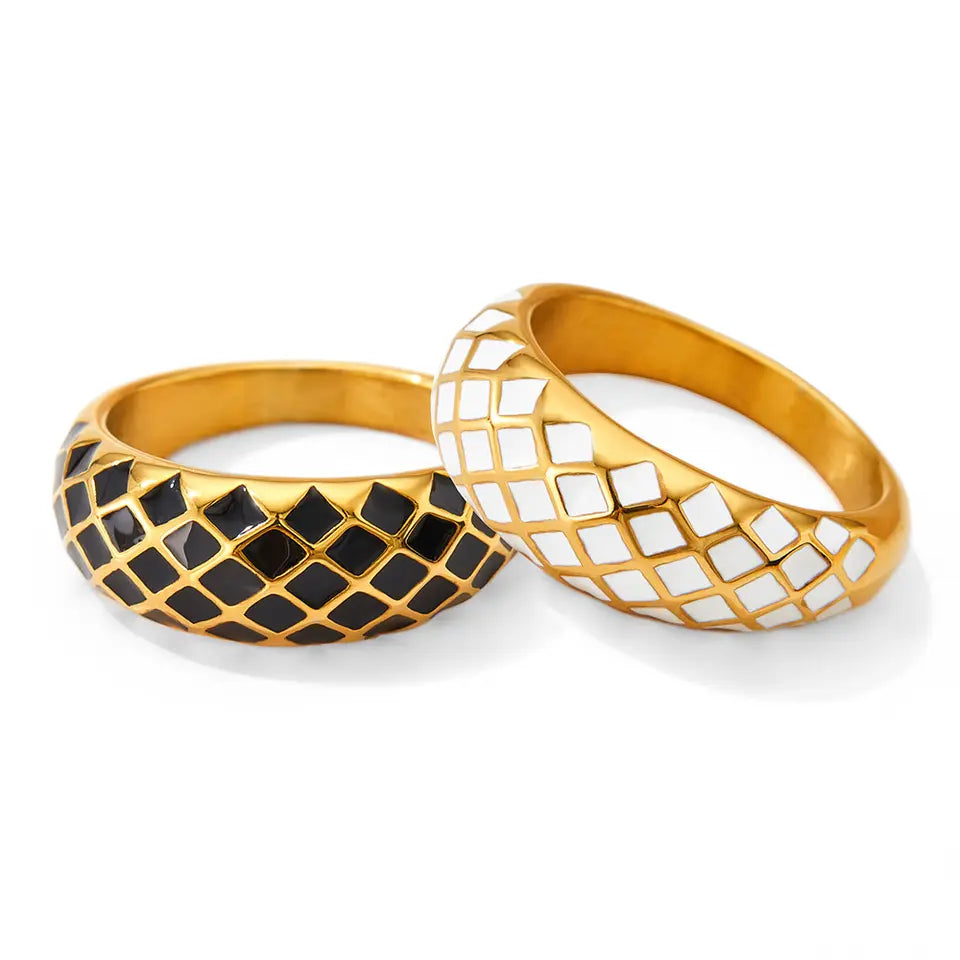 Vintage Checkerboard Retro Enamel Ring - Gold