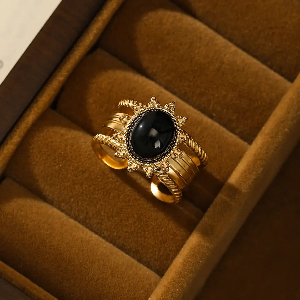 Vintage Obsidian Inlaid Ring - Gold