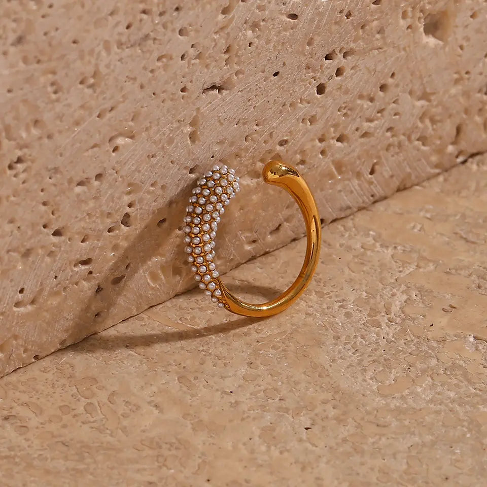 Cz Diamond Finger Ring - Gold