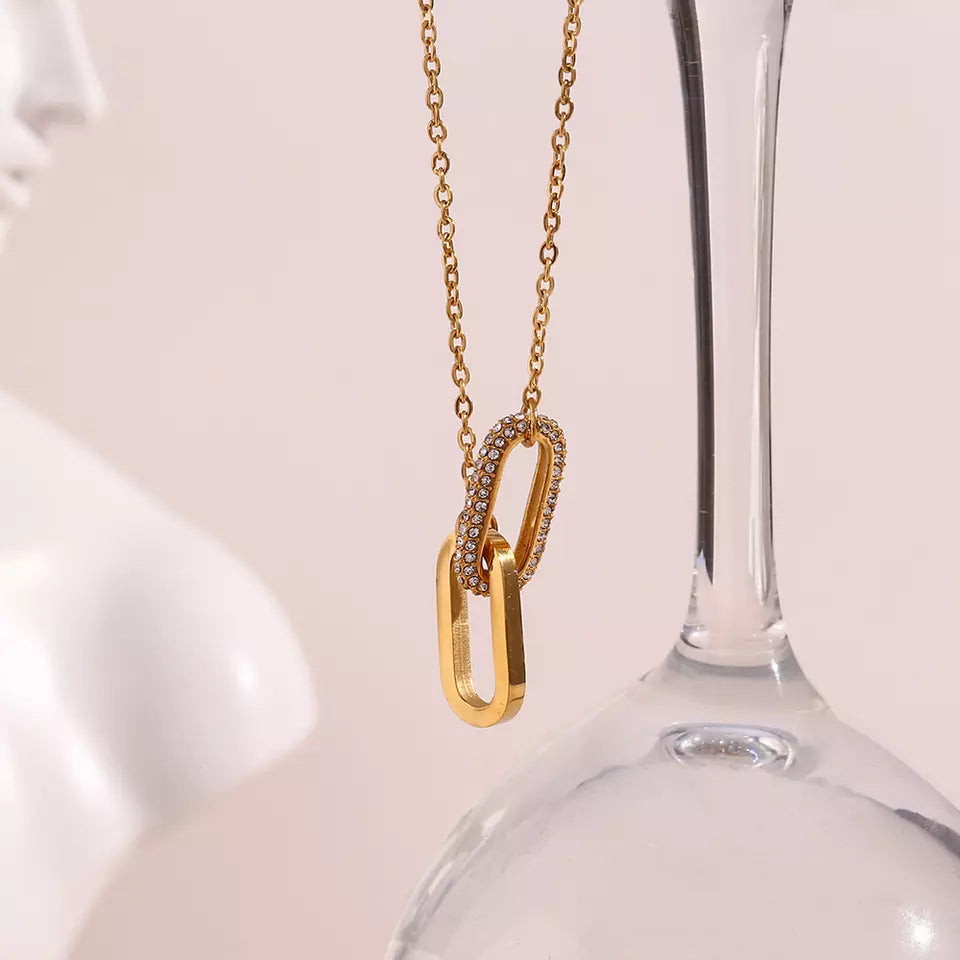 Interlock Safe Pin Pendant Necklace - Gold