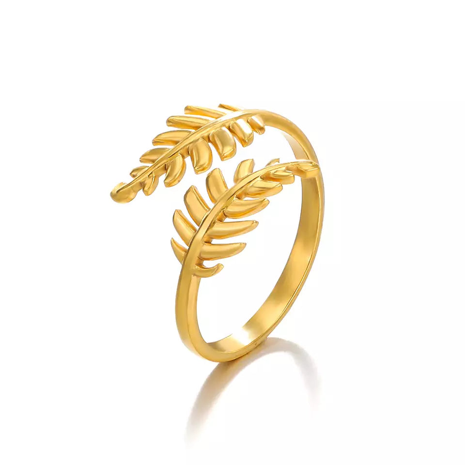 Dainty Cluster Leaf Shape Rings - Gold