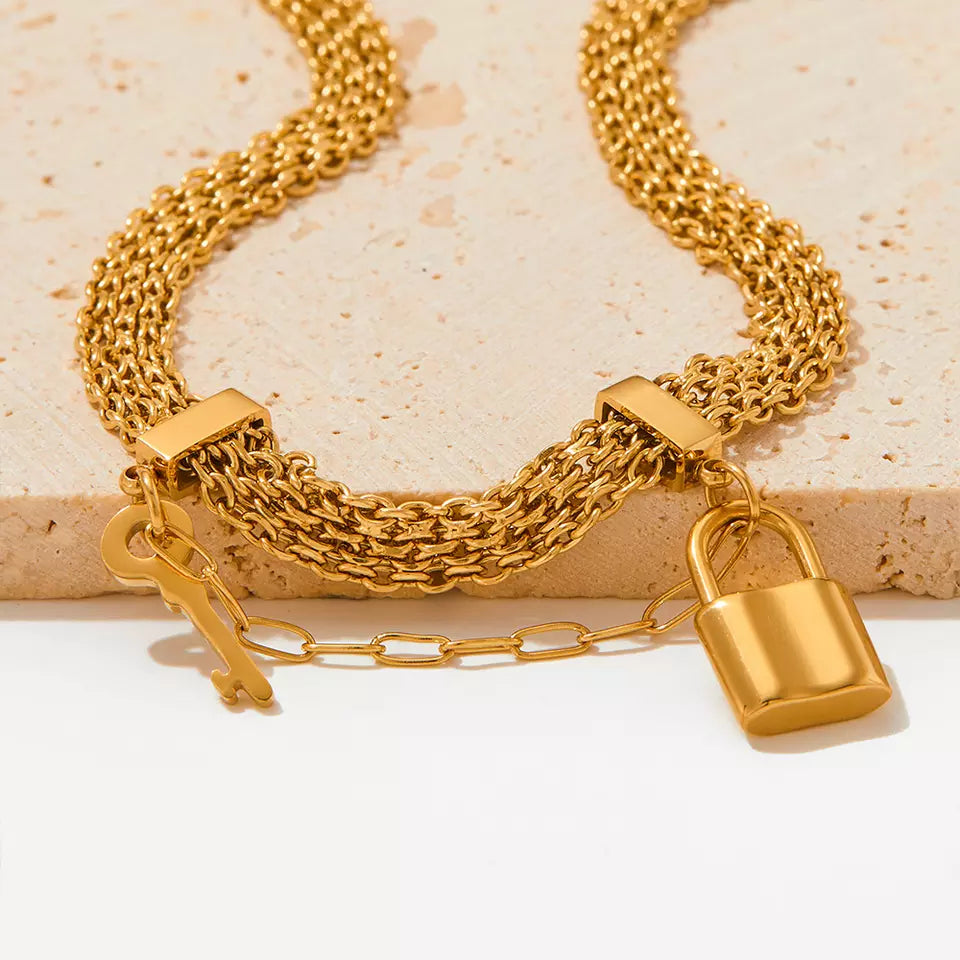 Multi-layer Chain Key Lock Bracelet - Gold