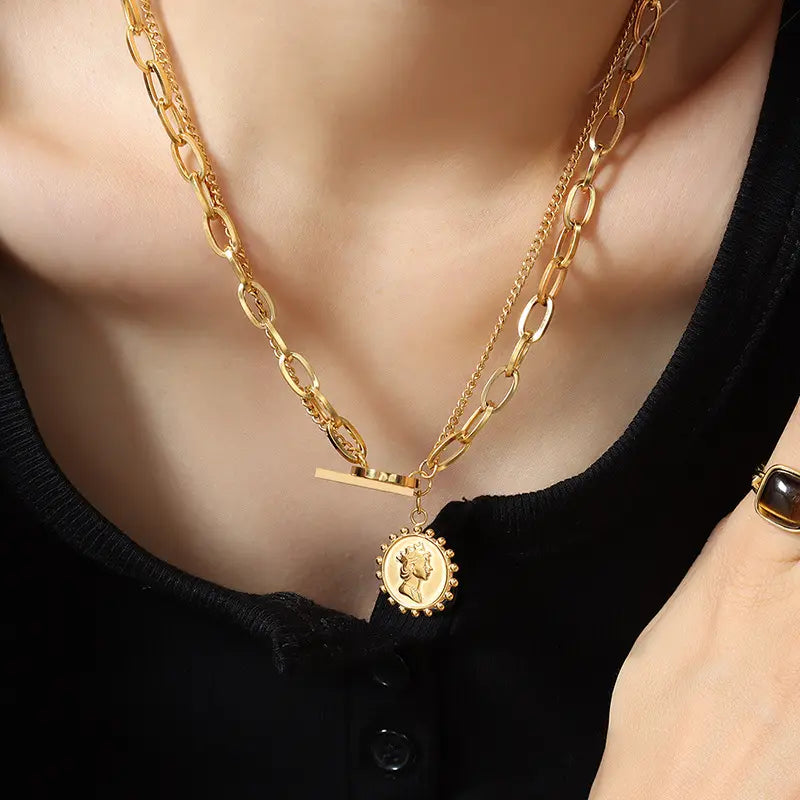 Double Layer Coin Pendant Necklace - Gold