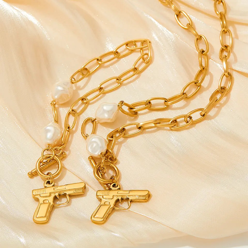 Pistol Pendant Necklace - Gold